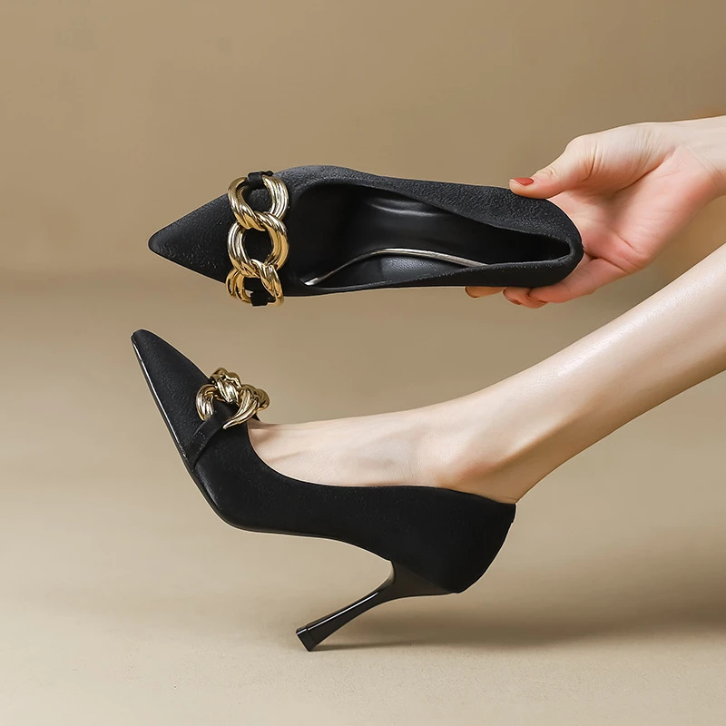 9cm高跟鞋女2025年新款细跟设计感小众气质名媛法式裸色尖头单鞋