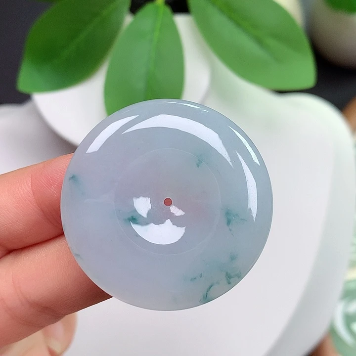 翡翠未镶嵌颈饰平安扣 35.9x5.7mm