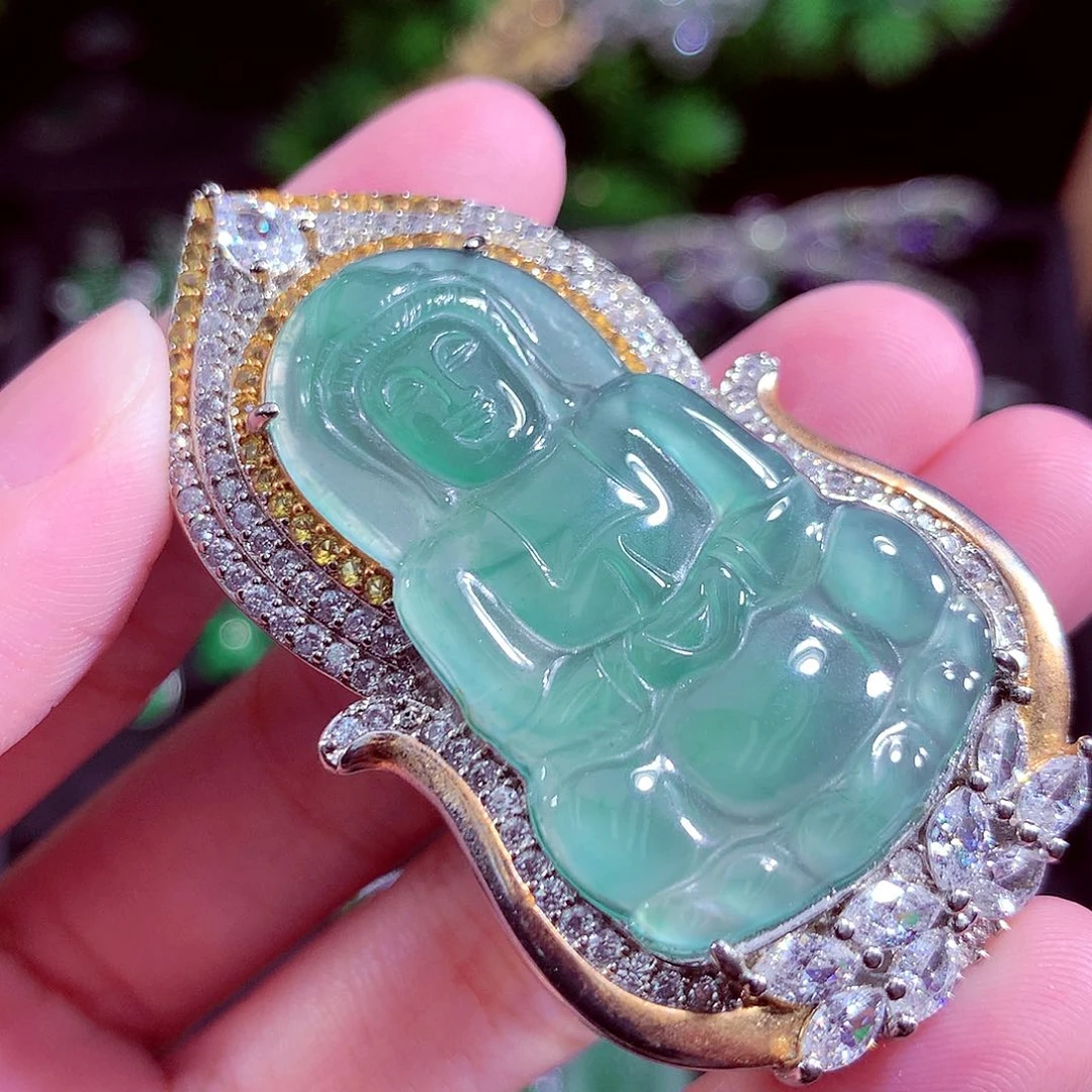 颈饰未镶嵌翡翠天然