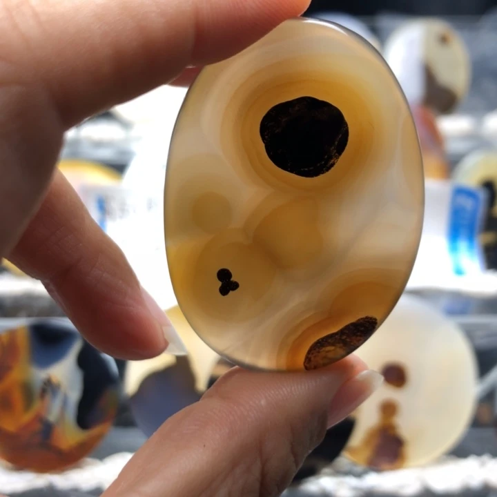 合金玛瑙/玉髓珠宝奇石60