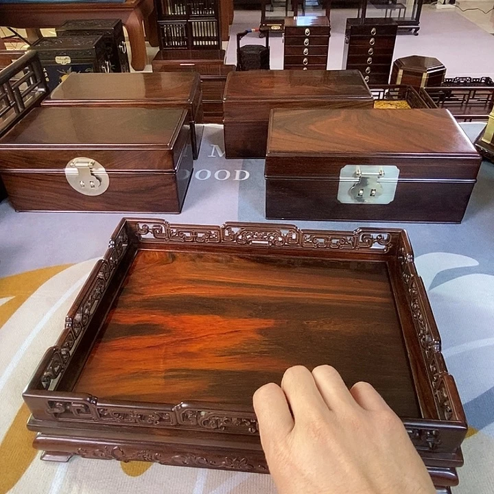 交趾黄檀（大红酸枝）