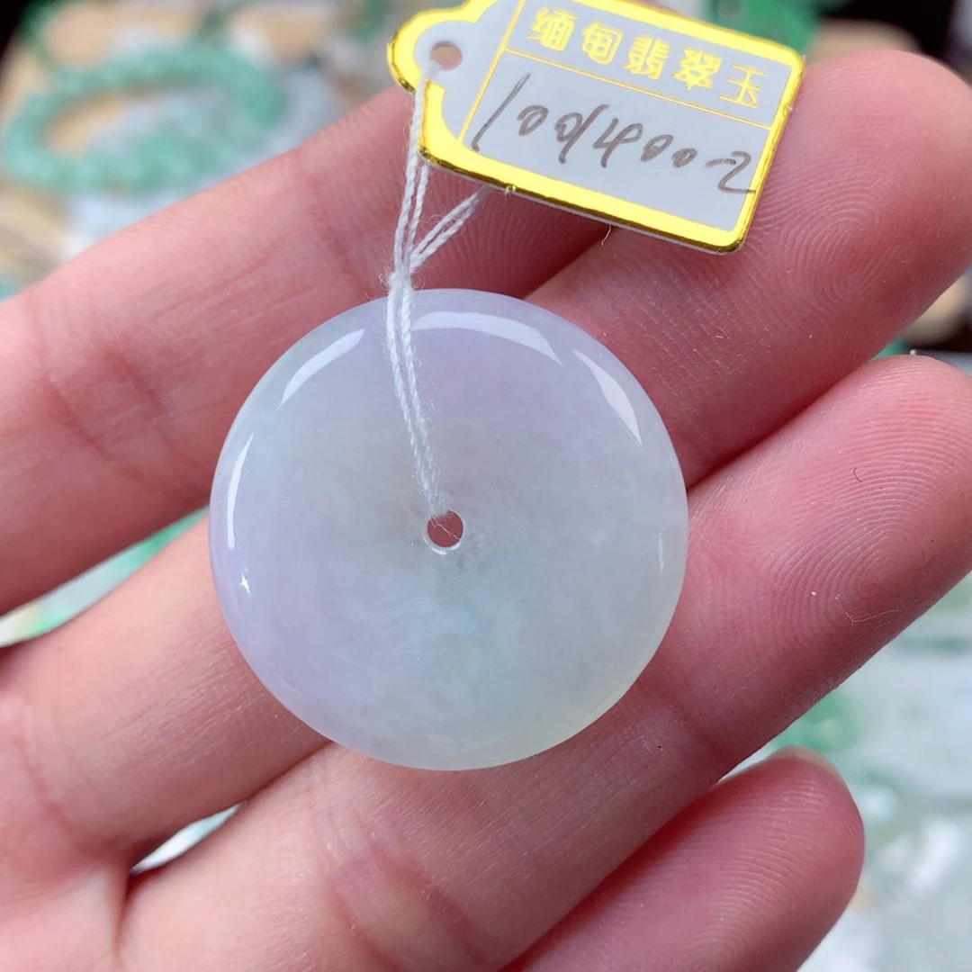 翡翠颈饰未镶嵌翡翠吊坠