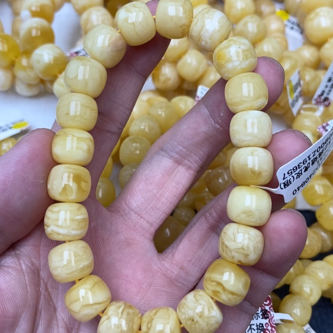 未镶嵌蜜蜡裸石11