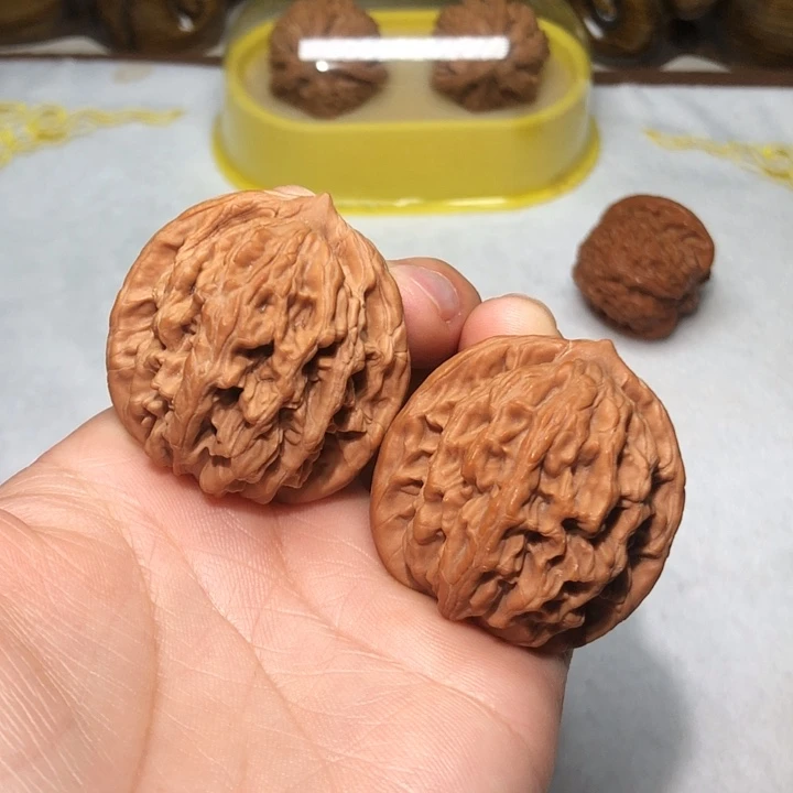 文玩核桃39尺麦虎