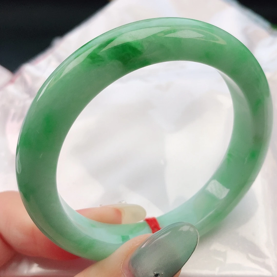 翡翠手镯未镶嵌55圈口882375