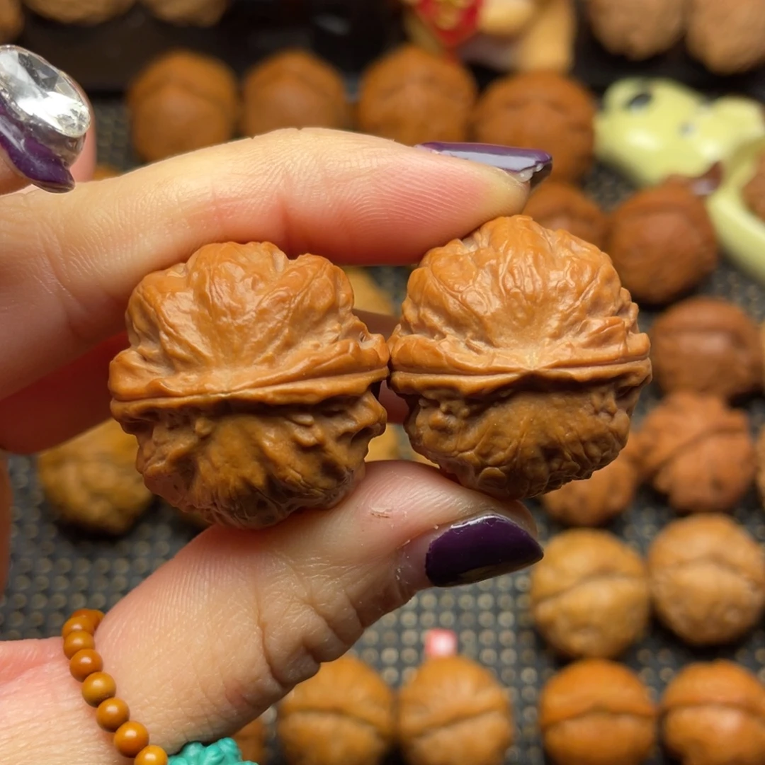 文玩核桃吊坠29尺全品闷尖南瓜磨盘0003