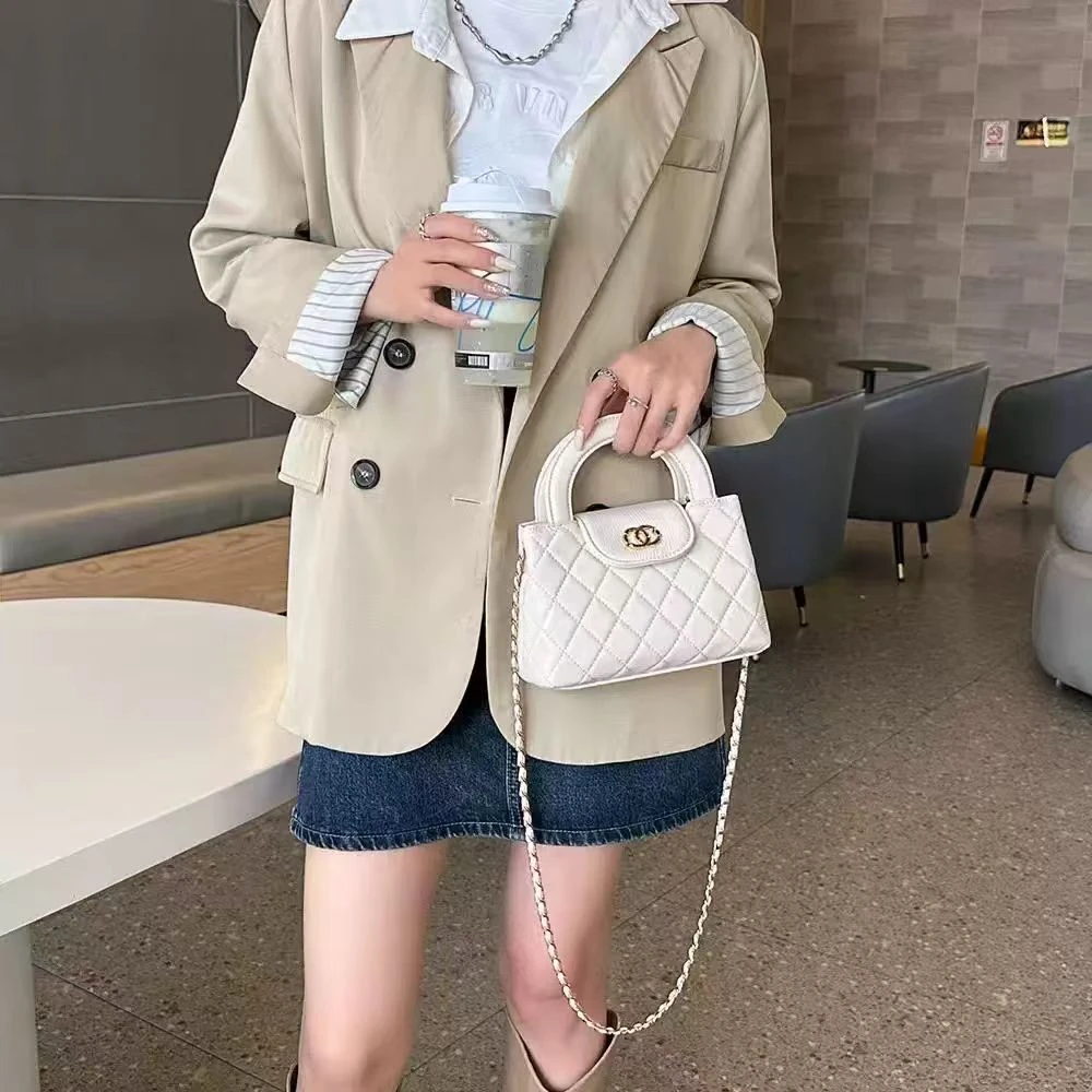 陆壹J早春新款女包小众简约斜挎包