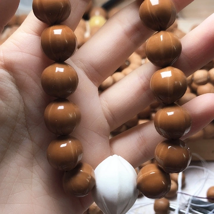 橄榄核手串/手链猴头雕刻铁核