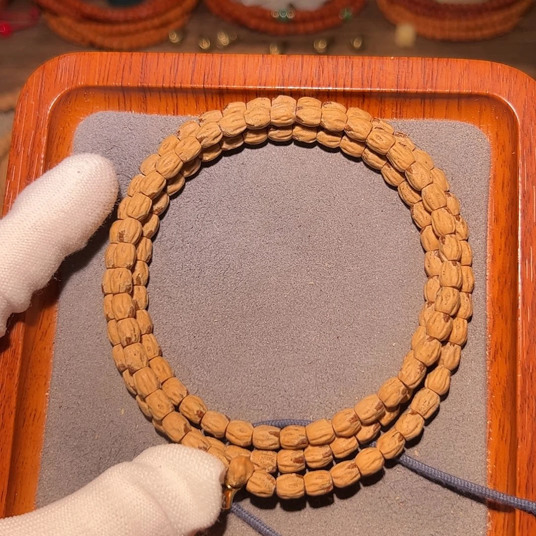 蟹***煲柏香籽/百香籽吊坠红油皮高桩长筒5.5+