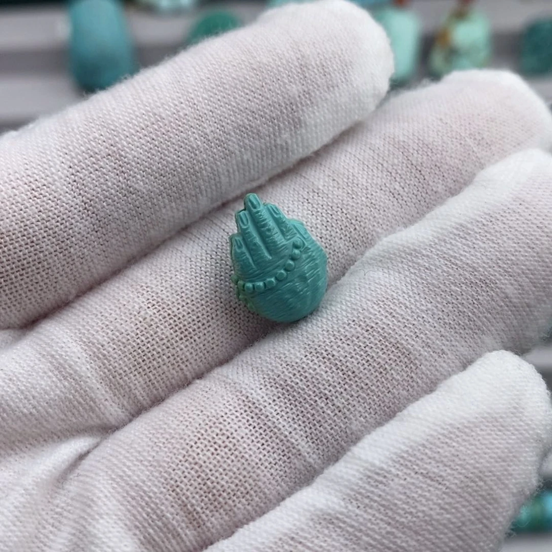 未镶嵌绿松石佛手