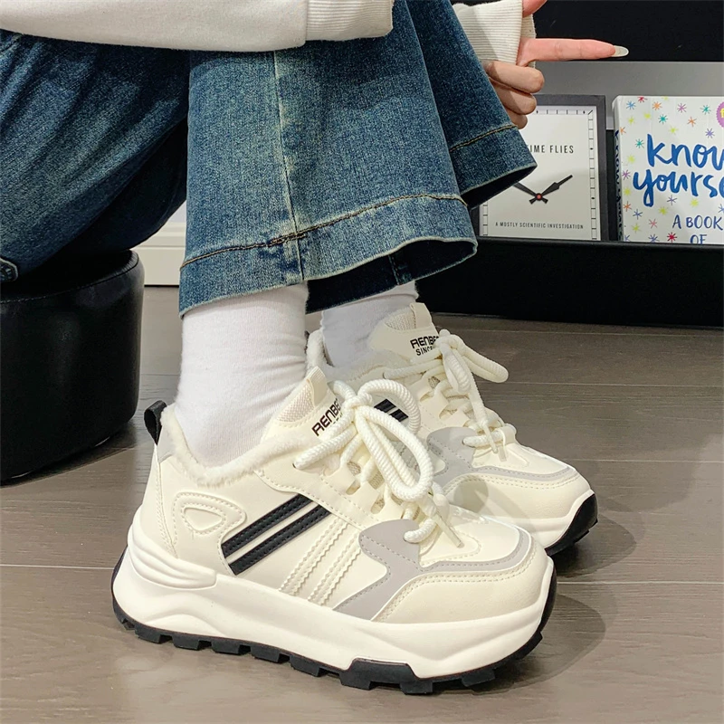 人本情侣鞋条纹简约风小白鞋2025冬季加棉加绒保暖二棉鞋厚底鞋子