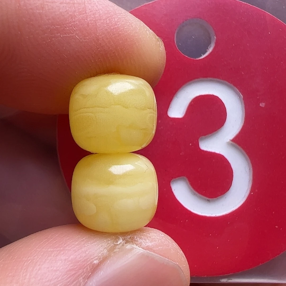 蜜蜡未镶嵌珠宝奇石8.6m m