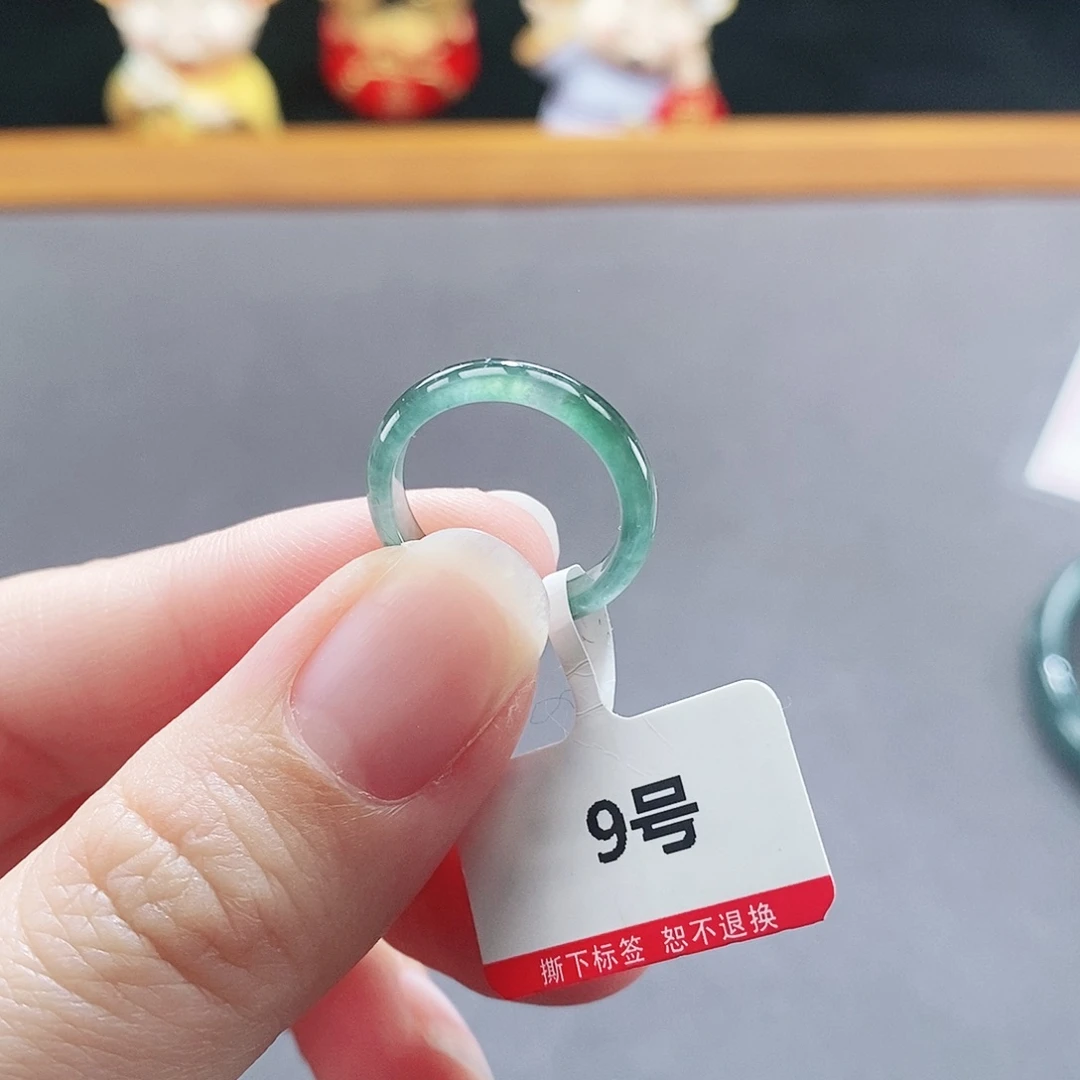 翡翠未镶嵌手镯02