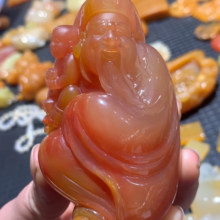 石英质玉（黄龙玉）未镶嵌颈饰