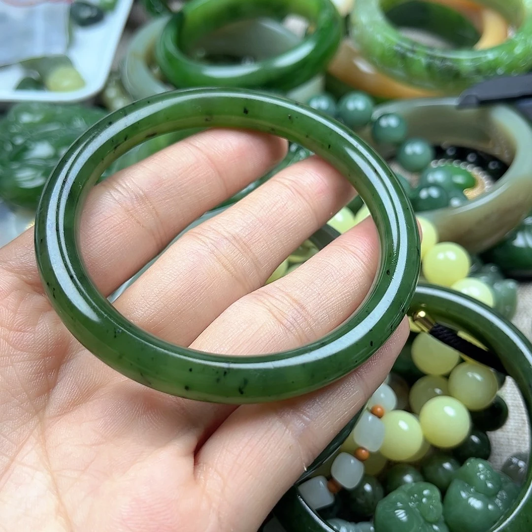 情***Y和田玉（碧玉）未镶嵌手镯58