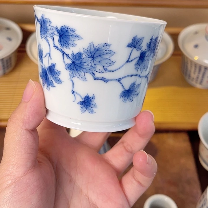 雾隐手绘青花枫叶