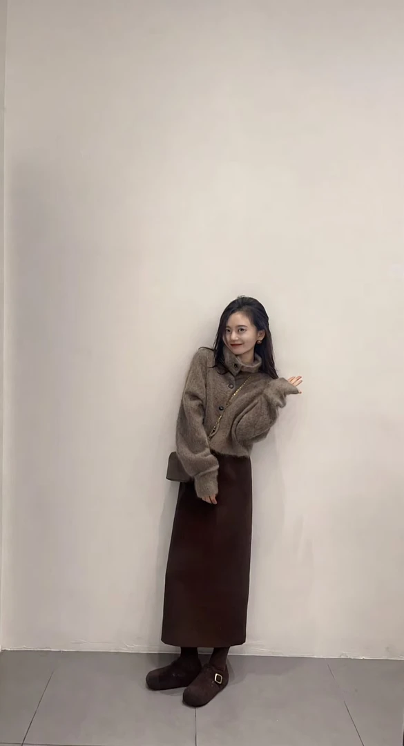 2025秋冬新款韩系慵懒风毛高领毛衣堆堆领软糯针织开衫上衣半身裙