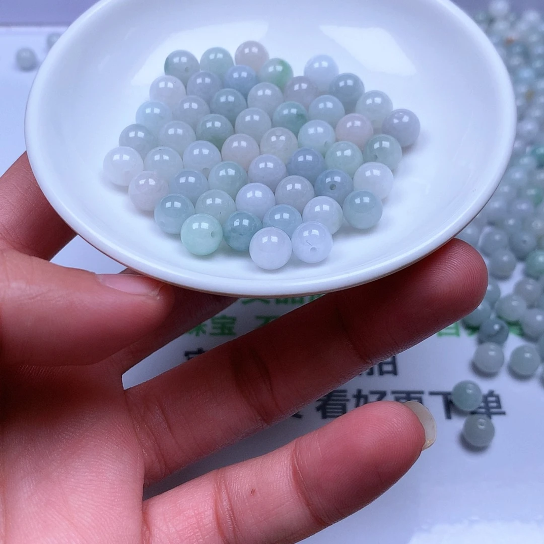 翡翠散珠翡翠翡翠卡7.7。110颗70元