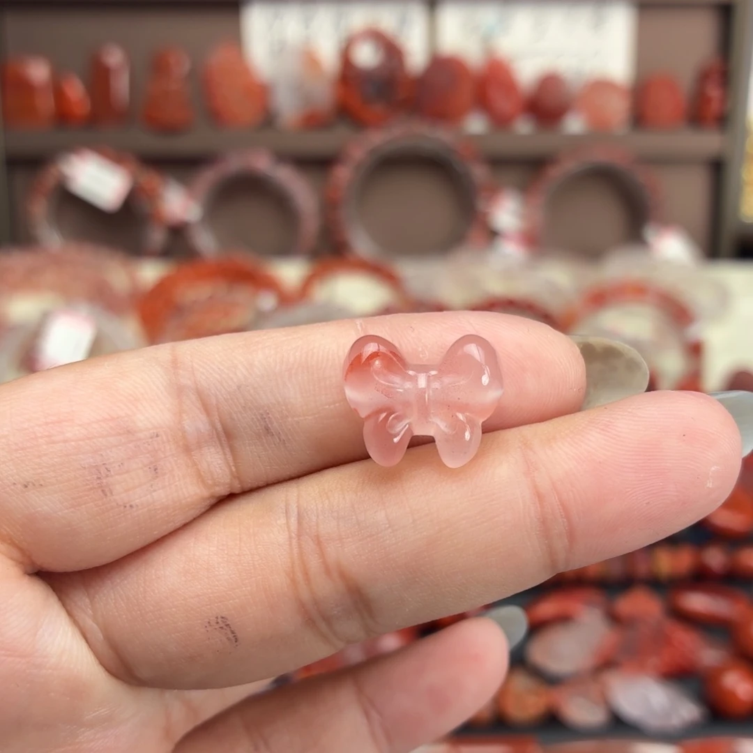 南红玛瑙未镶嵌颈饰左右通孔蝴蝶结