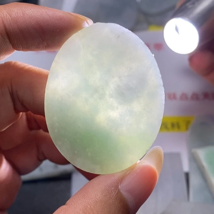 定制翡翠未镶嵌包工包料