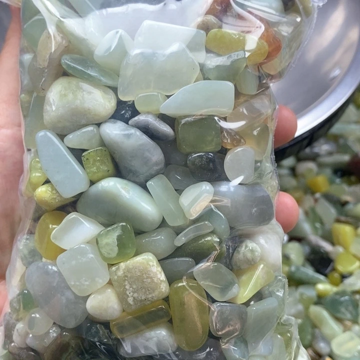 蛇纹石玉未镶嵌鱼缸石