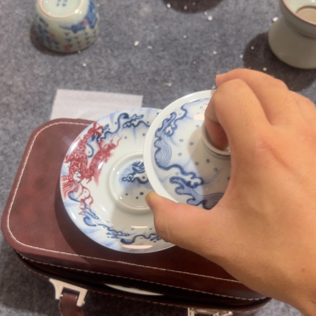 白青花釉里红鱼化龙元宝盖碗全