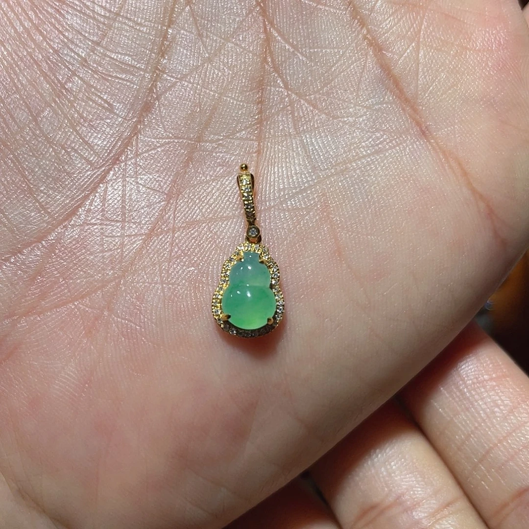 翡翠18K金镶嵌吊坠(不含链)