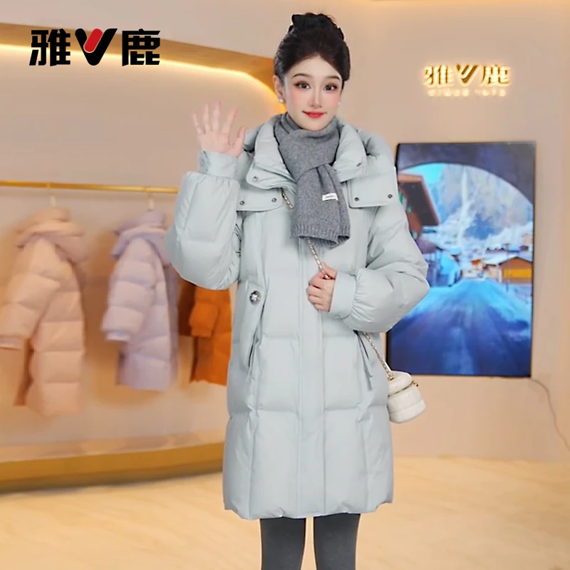 雅鹿羽绒服女士爆款2025新款正品女款中长款宽松休闲加厚时尚穿搭