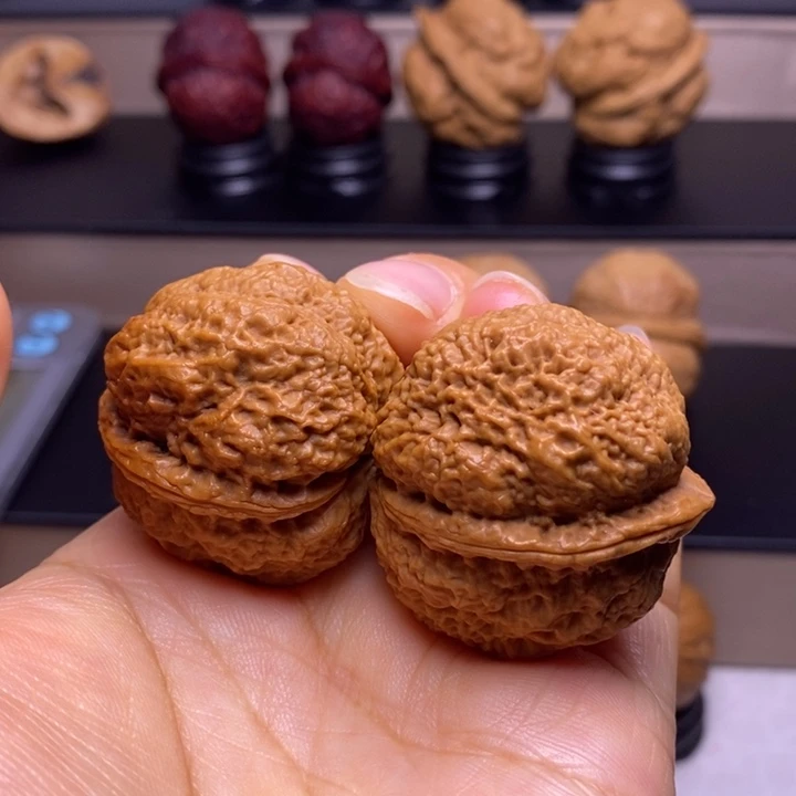 把件文玩核桃古树蚂蚁开背金蟾王42