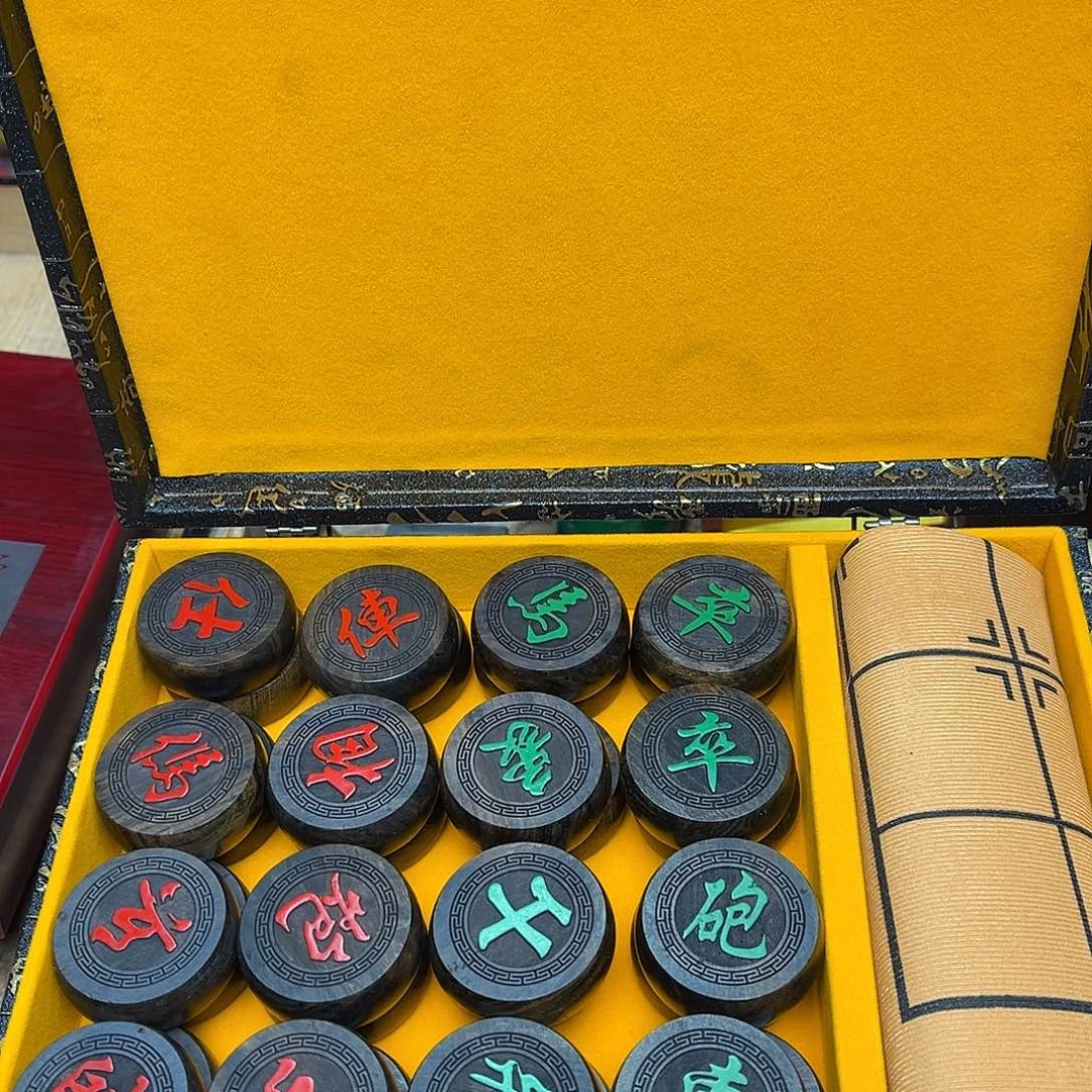 大叶紫檀（黑酸枝木类）