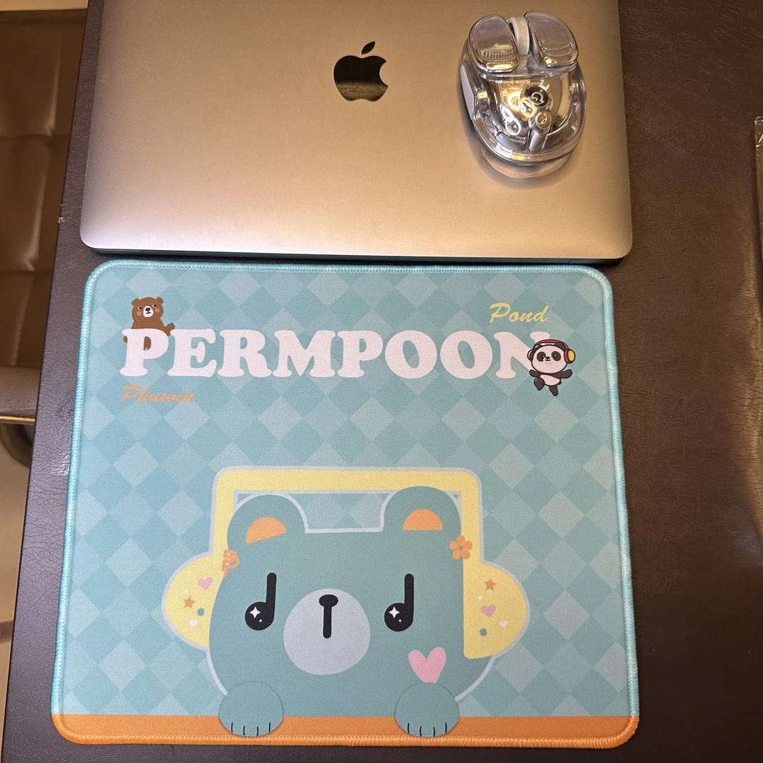 gmm孙孙图案电竞游戏鼠标垫耐磨加厚防滑家用电脑键盘垫