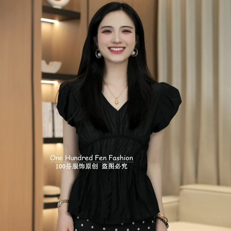 设计感小众纯色褶皱V领短袖衬衫女夏款褶皱收腰显瘦时尚减龄上衣