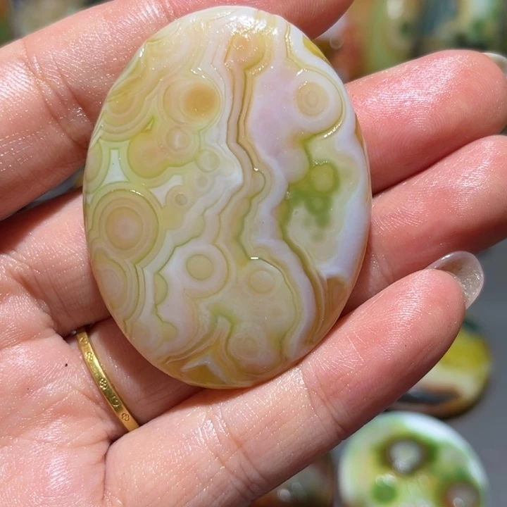 未镶嵌颈饰玛瑙/玉髓