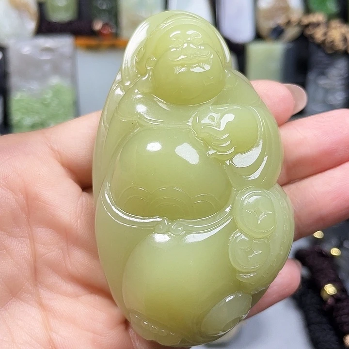 懒***名和田玉未镶嵌颈饰
