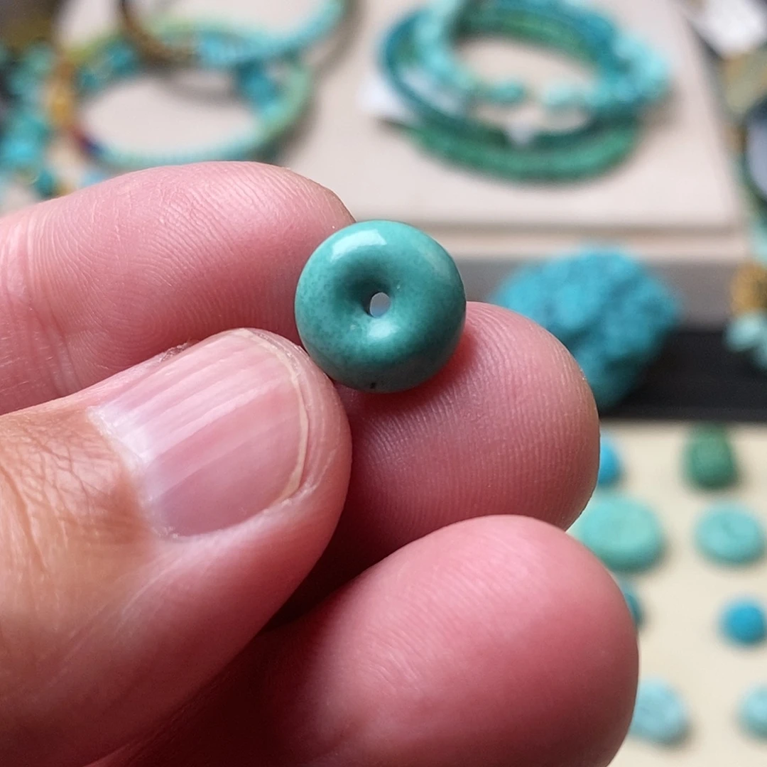 南红玛瑙未镶嵌珠宝奇石