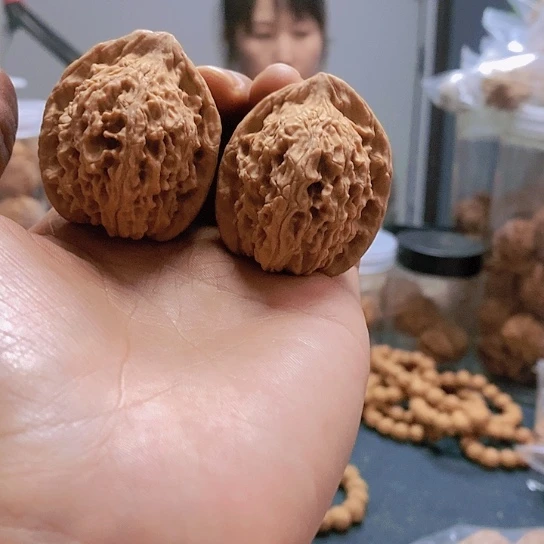 【闪购商品】把件文玩核桃38小众红狮子