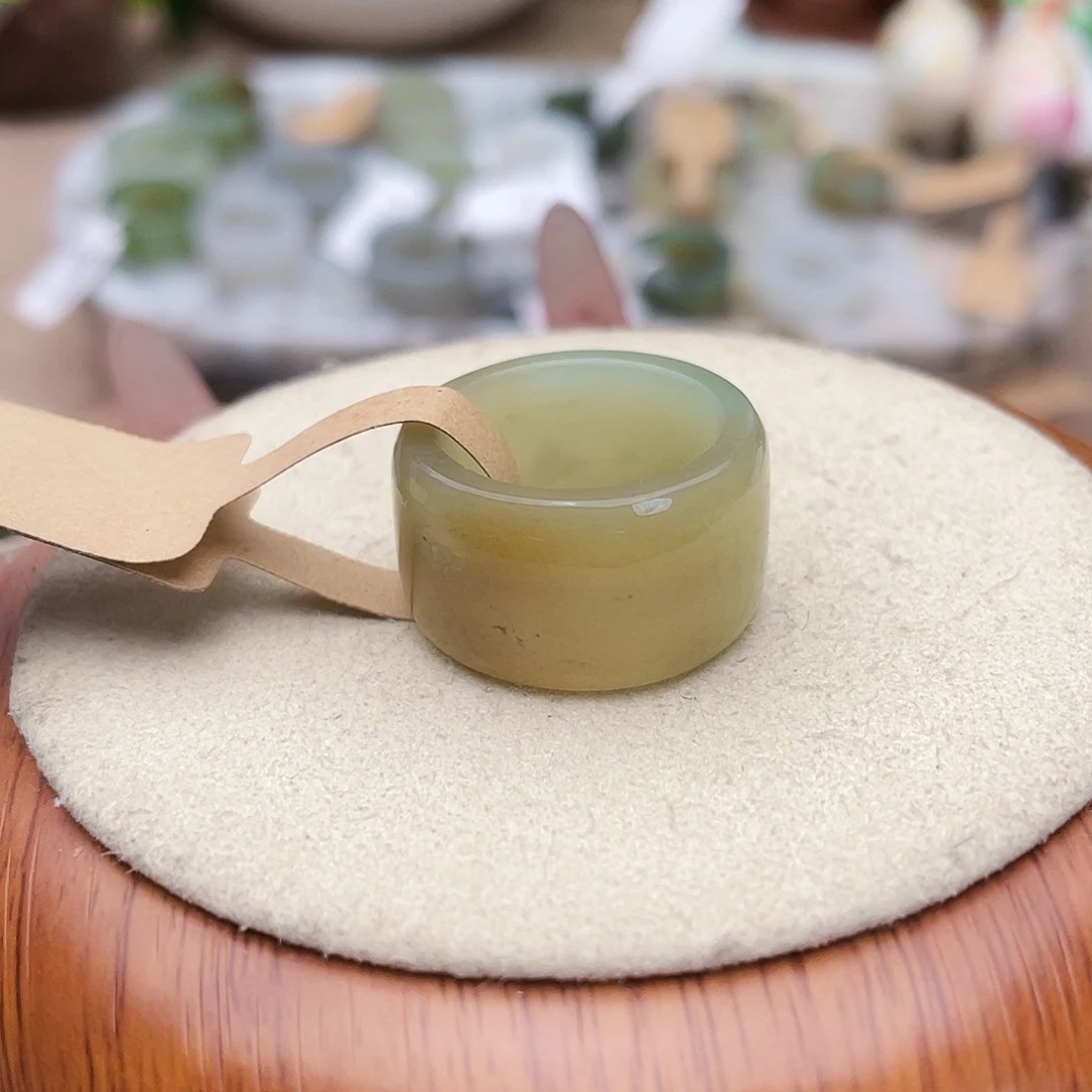 未镶嵌戒指和田玉c56一口糖圆切17.2不退货