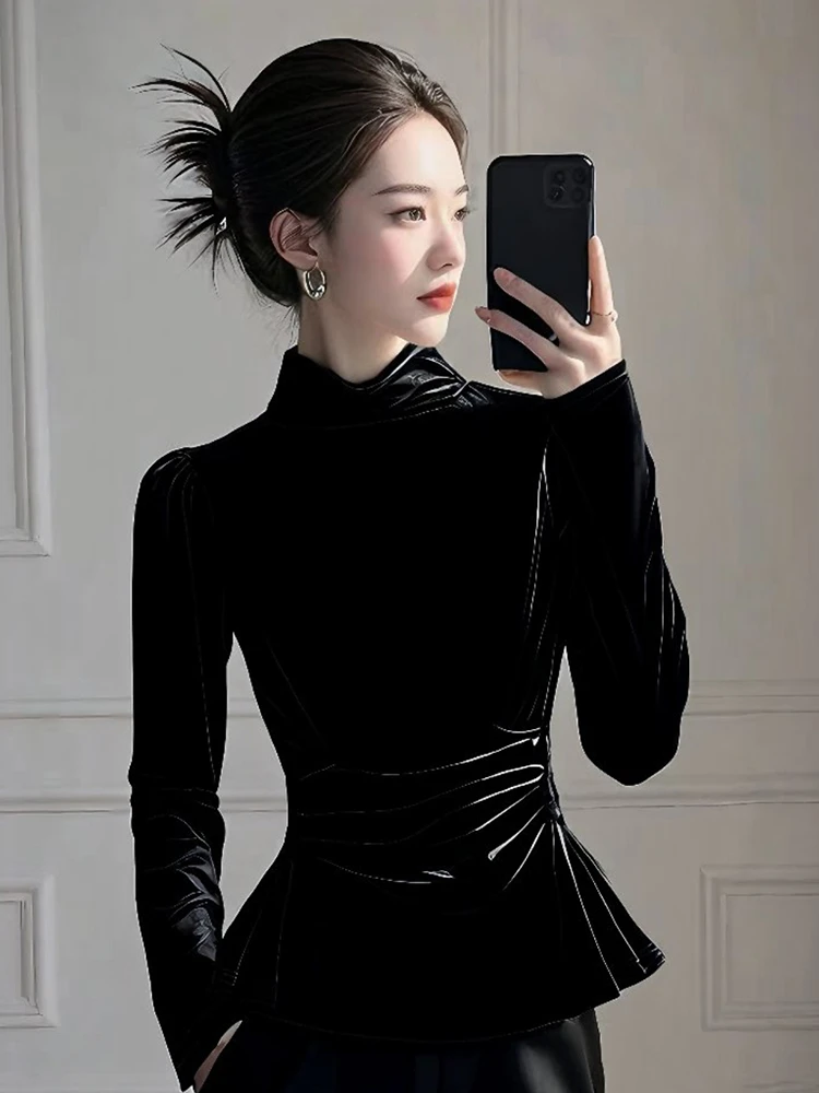 2025春季轻奢高级感黑色丝绒上衣女法式独特超好看小香风内搭衬衫