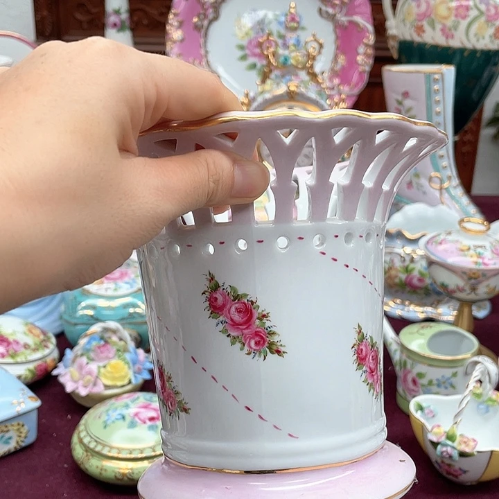 杯碟陶瓷摆件陶瓷