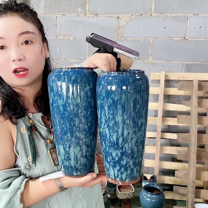 瑕疵两个随机颜色