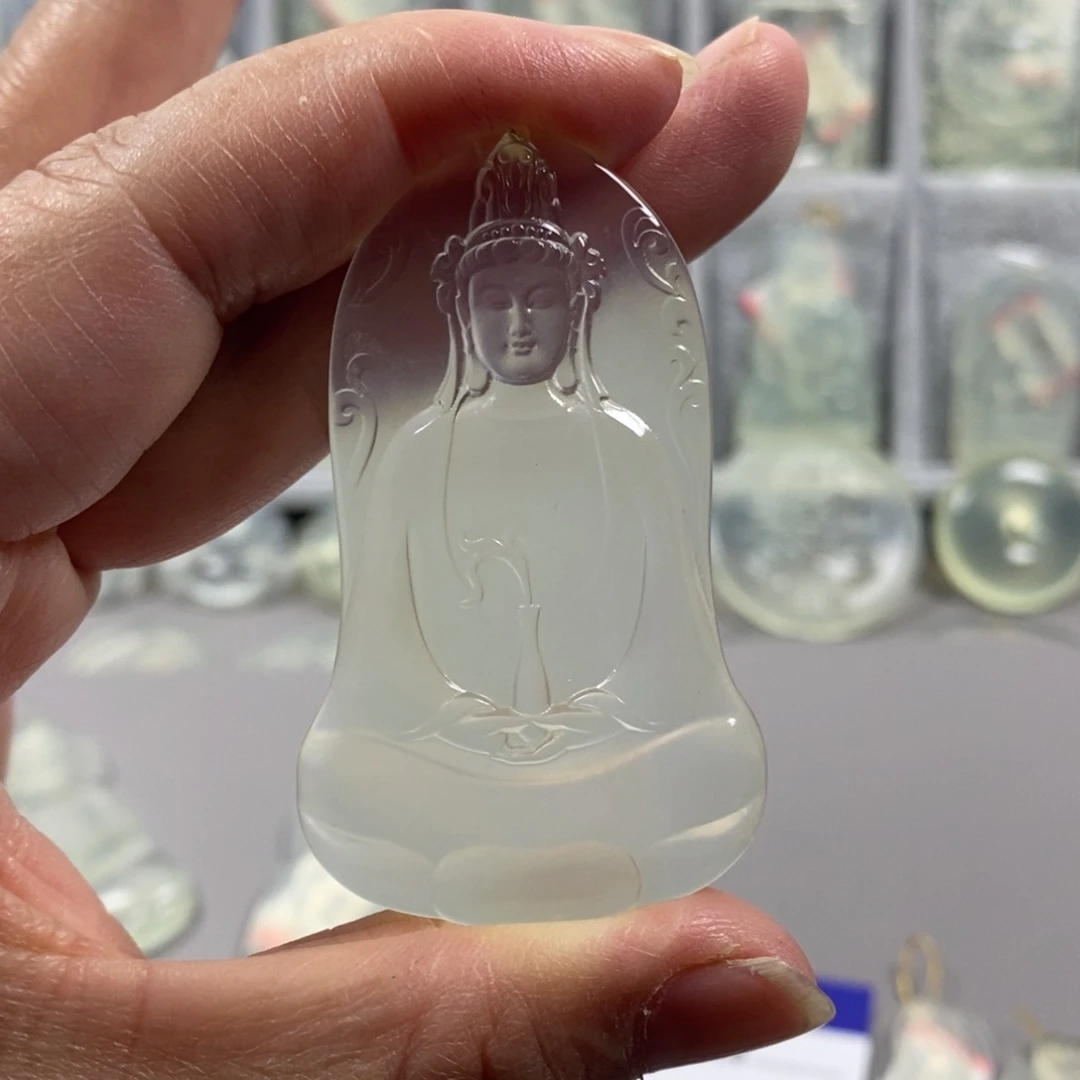 你***爱蛇纹石玉未镶嵌颈饰