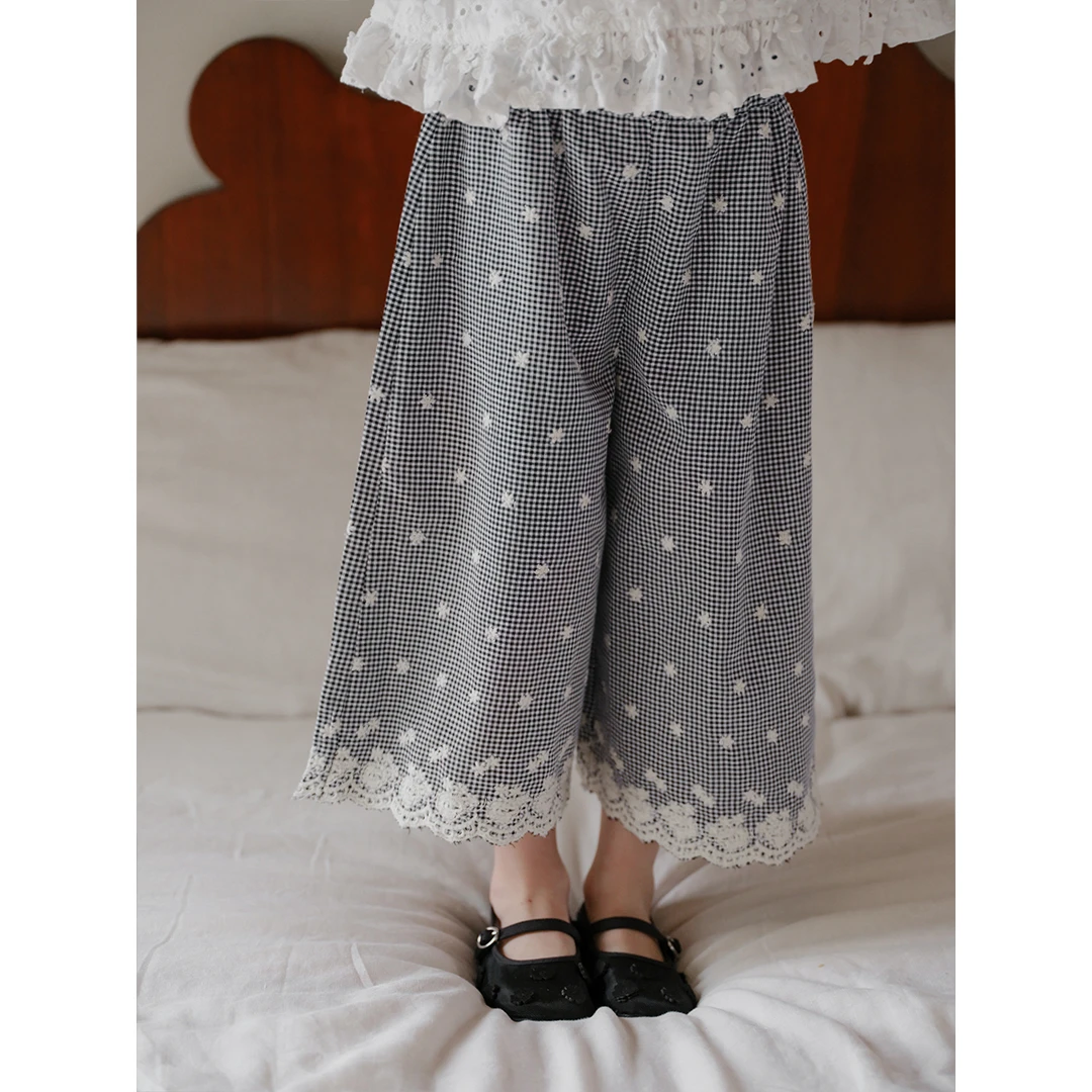 现飞飞家·法式乐谱25夏法式浪漫高级感格子裤花边上衣套装 FF2726