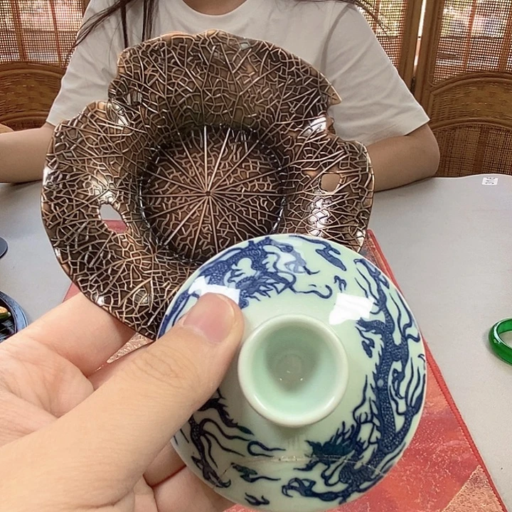 瓷片不会哈哈哈哈哈哈就家家户户