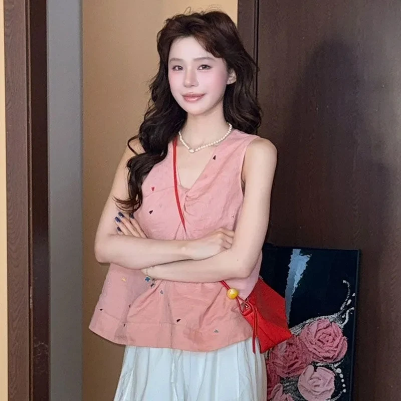 【不规则爱心】扭结背心上衣女2025夏季新时尚百搭刺绣无袖背心T恤