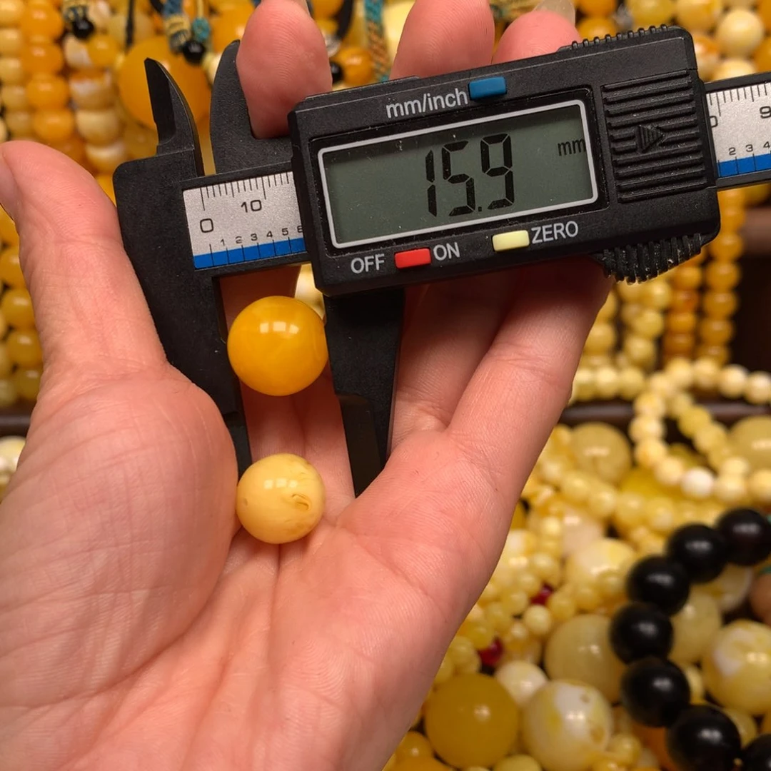 无非金属仿琥珀6984