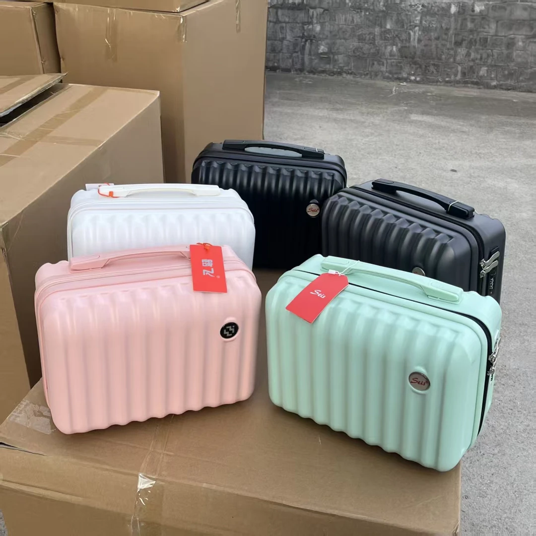 12寸小型轻便旅行化妆包