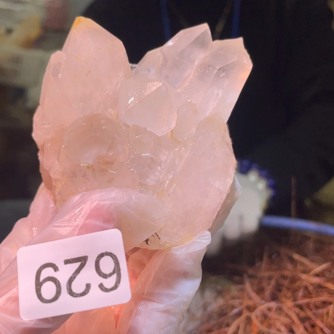 未镶嵌水晶珠宝半成品