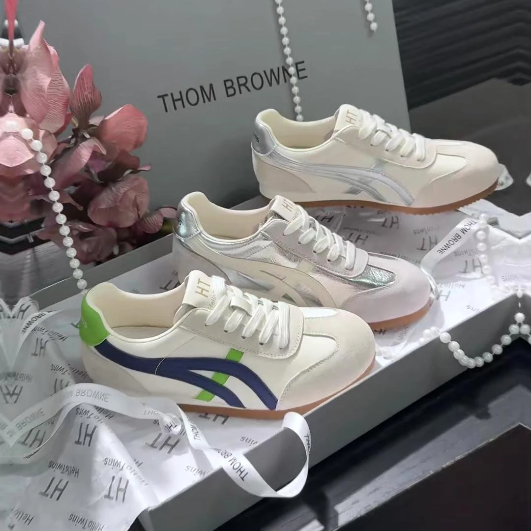 2025秋 轻软舒适 新透气舒适柔软德迅鞋平底女潮鞋休闲鞋板鞋女鞋