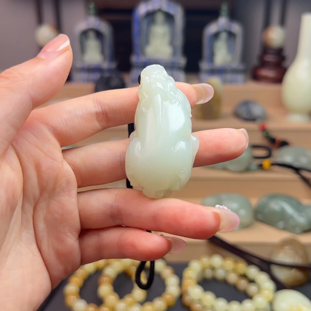 和田玉（黄玉）未镶嵌挂件