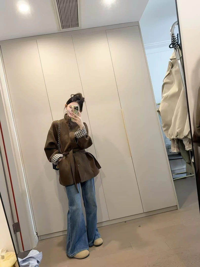 初冬上新高级感慵懒撞色格子毛尼外套风衣